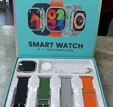 Crown 4+1 Smart Watch